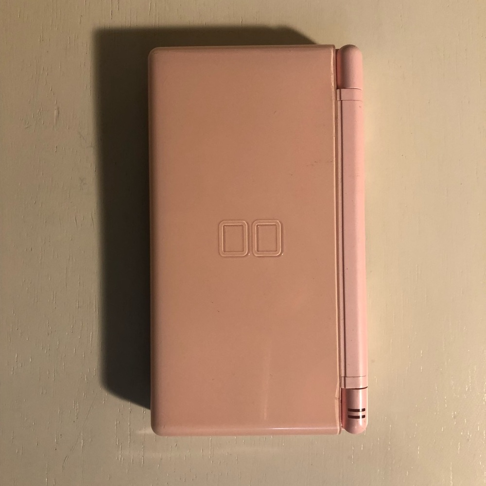 Pink Nintendo DS